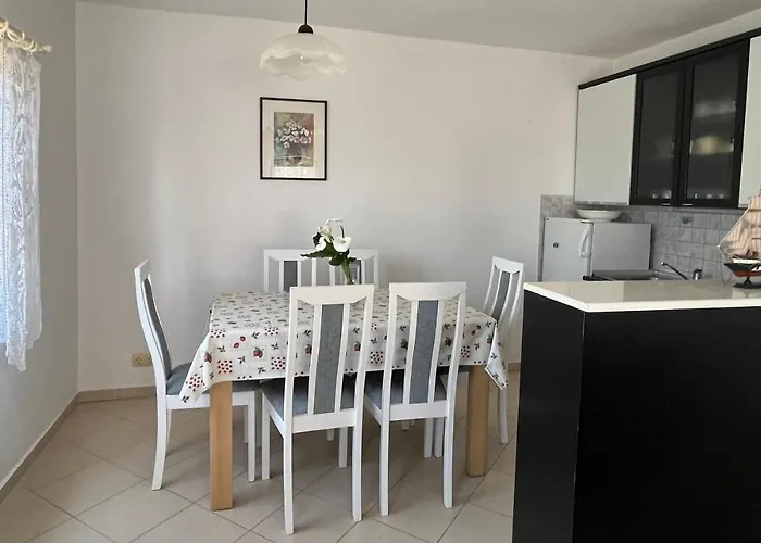 Apartman Mikulic Ližnjan